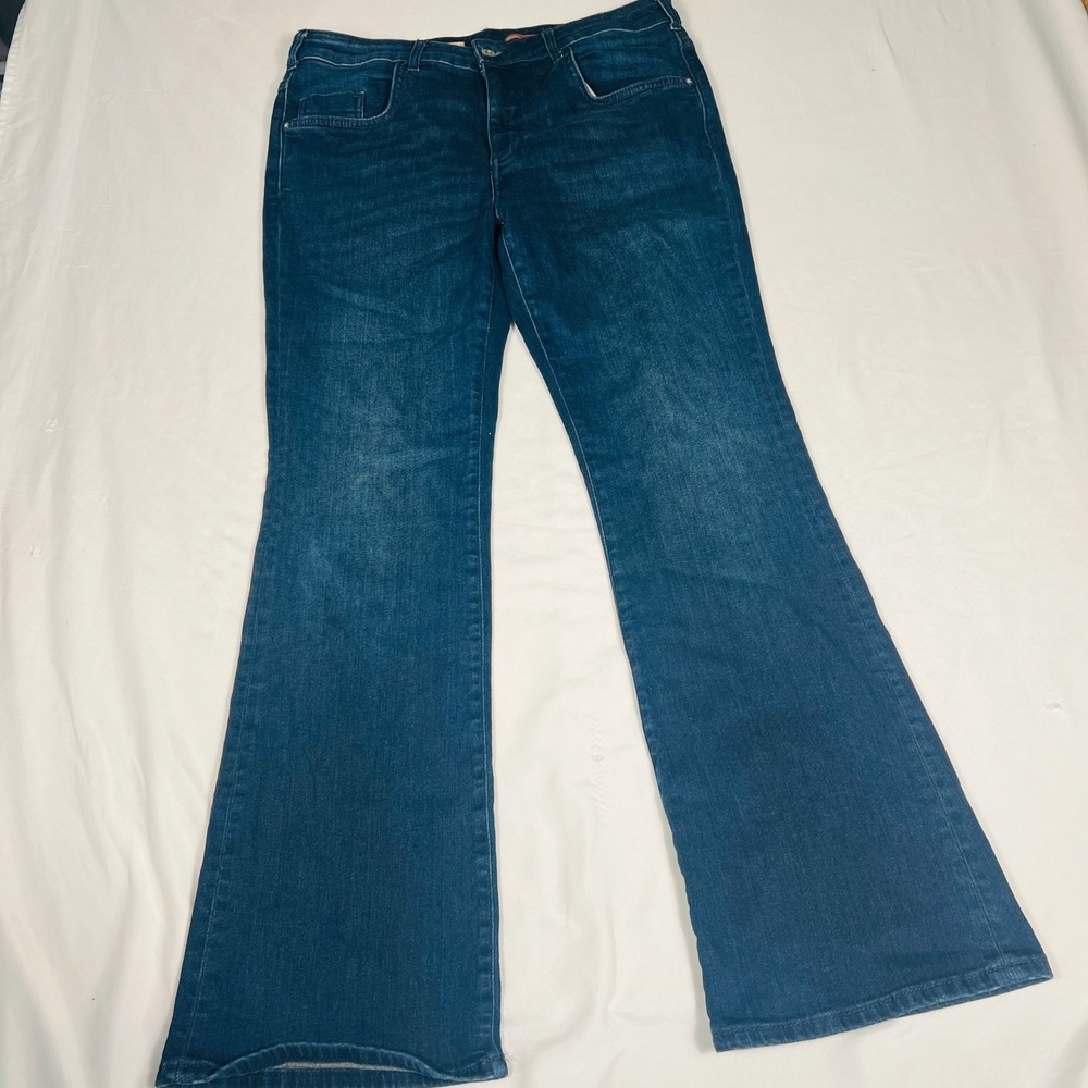 Anthropologie Pilcro Bootcut Jeans Dark Wash Blue Denim Size 32 - Picture 2 of 8